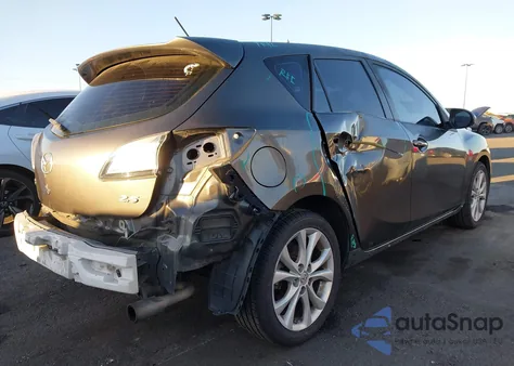 2010 Mazda Mazda3 S Grand Touring z USA, uszkodzony, nr VIN JM1BL1H60A1243169